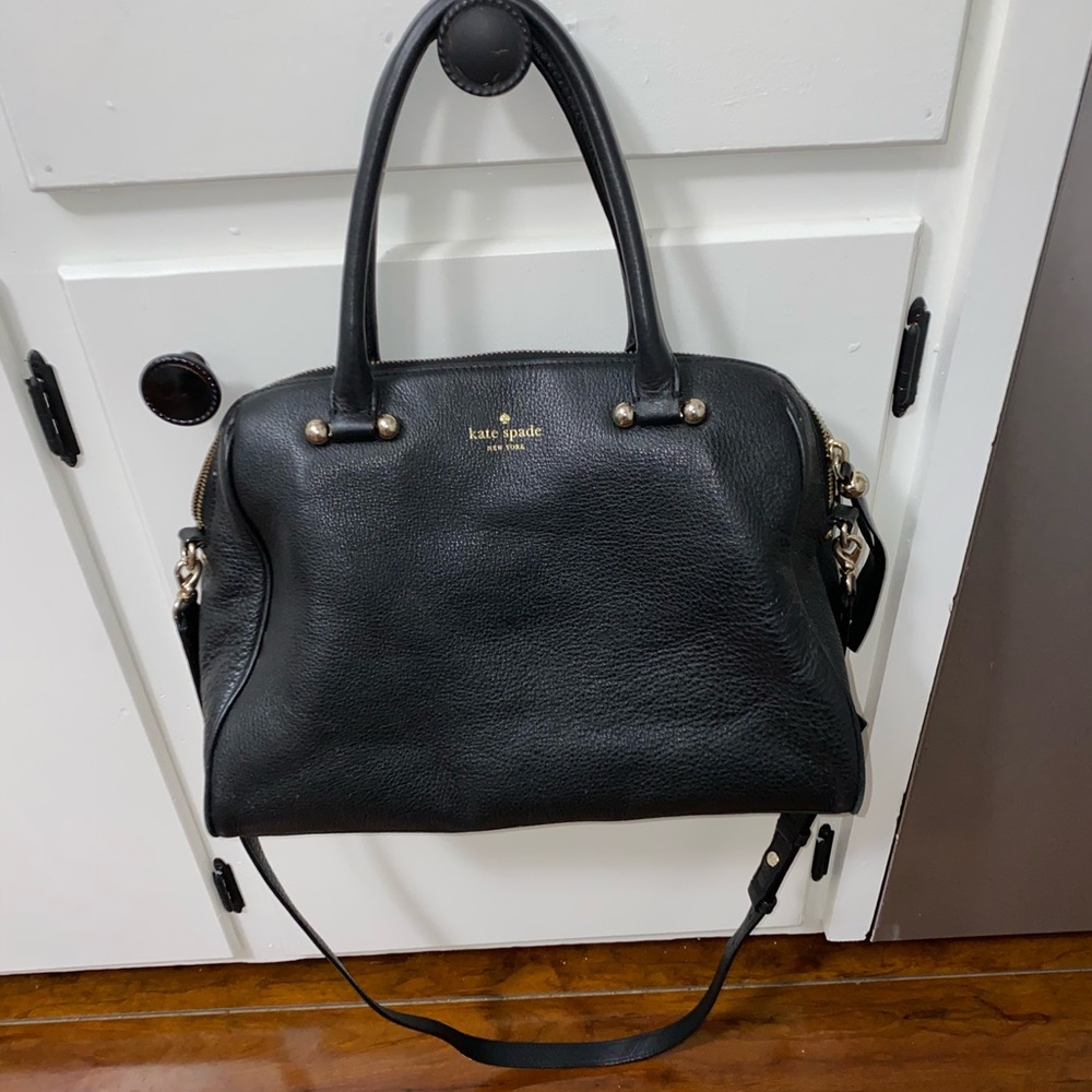 Black Kate spade bag